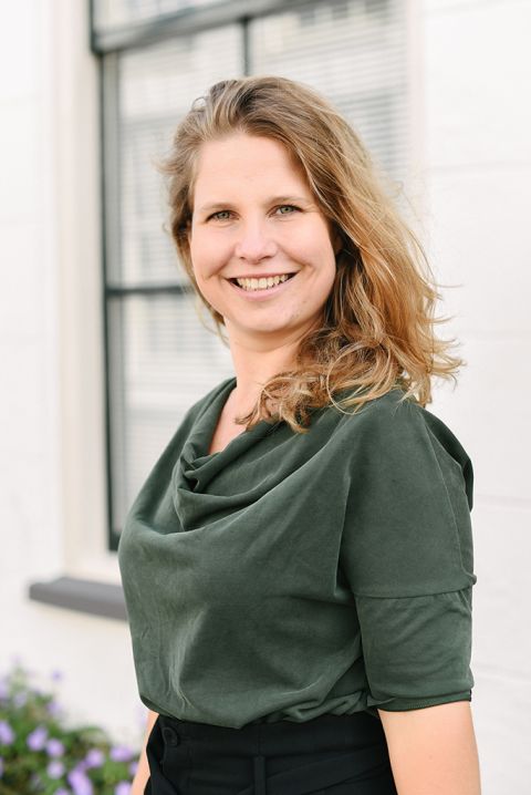 zzp'er, ondernemer, ondernemersshoot, vrouwelijke ondernemer, personal branding, fotoshoot, zakelijke shoot, portretshoot, Culemborg, fotograaf Culemborg, Mirjam Broekhof Fotografie, Utrecht, portretfotograaf, portretfotografie, beeldbank